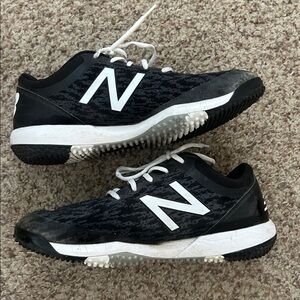 New Balance Baseball Turf Shoes size 9